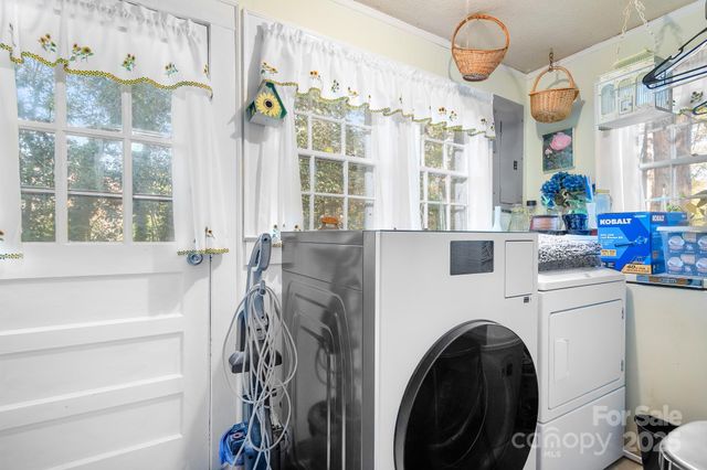 2024 S Point Road, Belmont, NC 28012