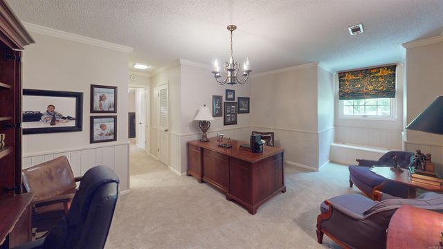 1003 Oakwood Dr, Wynne, AR 72396