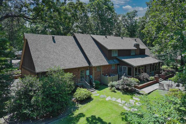 1003 Oakwood Dr, Wynne, AR 72396