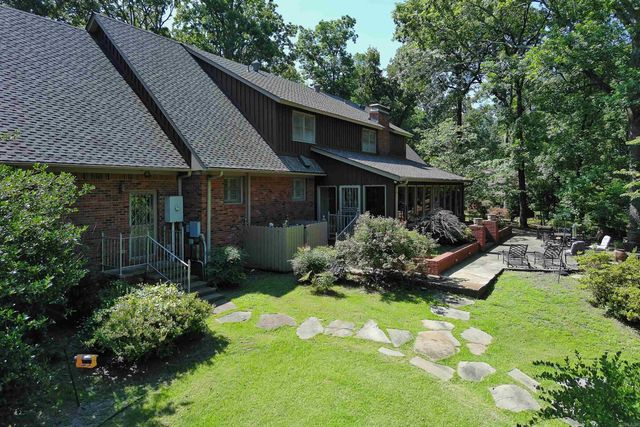 1003 Oakwood Dr, Wynne, AR 72396