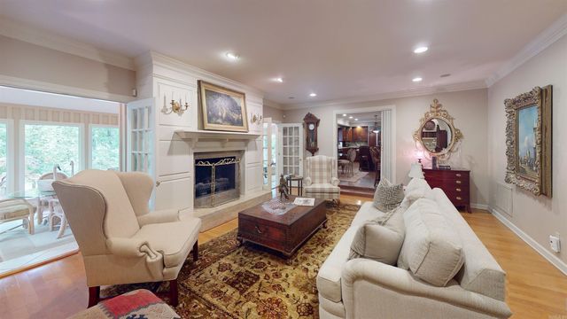 1003 Oakwood Dr, Wynne, AR 72396