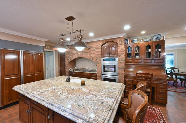 1003 Oakwood Dr, Wynne, AR 72396