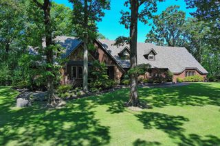 1003 Oakwood Dr, Wynne, AR 72396