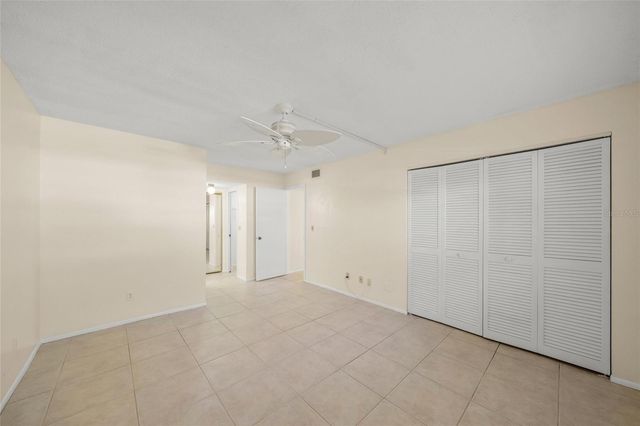 7860 PALM AIRE LANE 105, Sarasota, FL 34243
