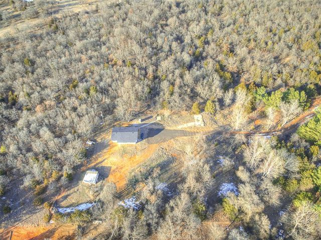 6301 S Triple X Road, Choctaw, OK 73020