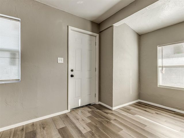 6301 S Triple X Road, Choctaw, OK 73020