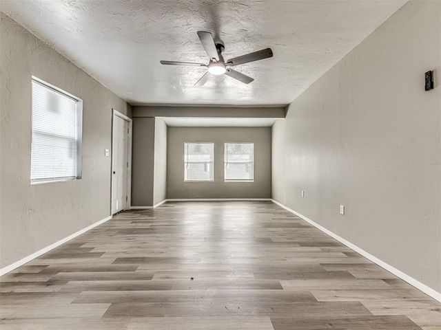 6301 S Triple X Road, Choctaw, OK 73020