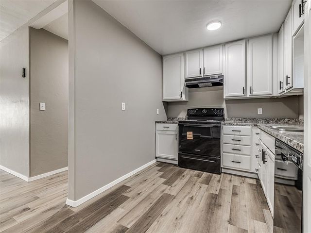 6301 S Triple X Road, Choctaw, OK 73020