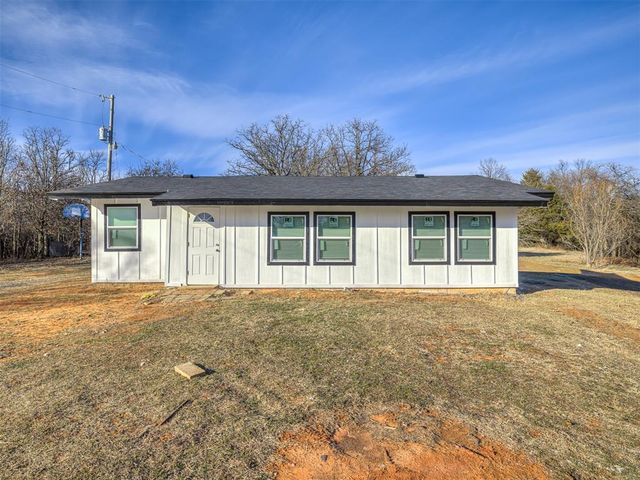 6301 S Triple X Road, Choctaw, OK 73020