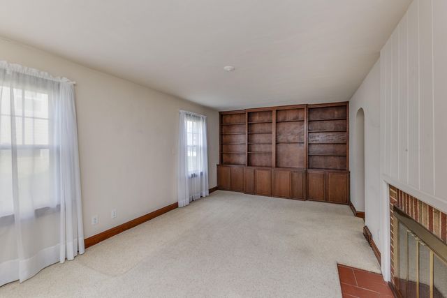 126 Parkwood Drive 126 Parkwood Drive, West Milton, OH 45383