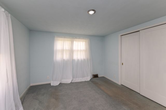 126 Parkwood Drive 126 Parkwood Drive, West Milton, OH 45383