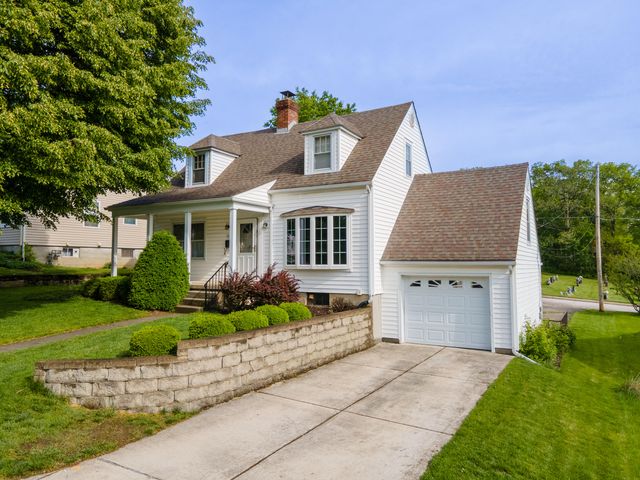 126 Parkwood Drive 126 Parkwood Drive, West Milton, OH 45383