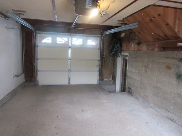 126 Parkwood Drive 126 Parkwood Drive, West Milton, OH 45383