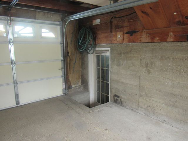 126 Parkwood Drive 126 Parkwood Drive, West Milton, OH 45383