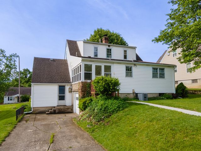 126 Parkwood Drive 126 Parkwood Drive, West Milton, OH 45383