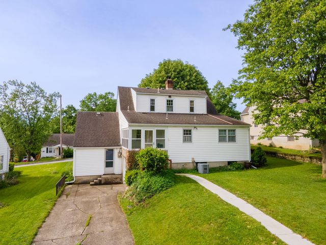 126 Parkwood Drive 126 Parkwood Drive, West Milton, OH 45383