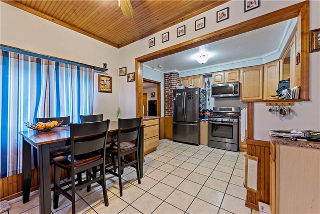 987 Mccoy Rd, Kennedy Twp, PA 15136