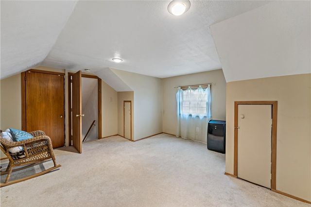 987 Mccoy Rd, Kennedy Twp, PA 15136