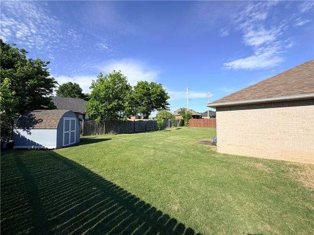 903 Hunter Ridge, Siloam Springs, AR 72761