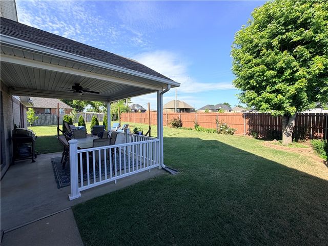 903 Hunter Ridge, Siloam Springs, AR 72761