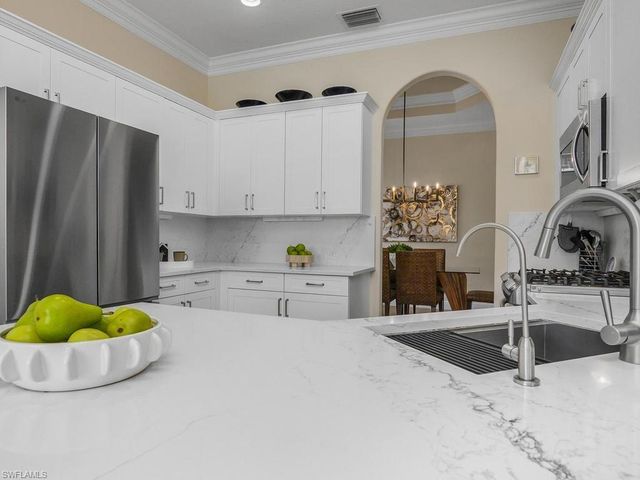 28561 Risorsa PL, Bonita Springs, FL 34135