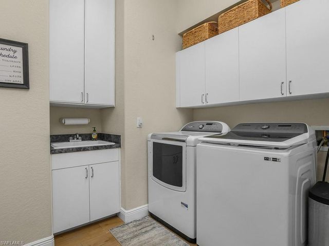 28561 Risorsa PL, Bonita Springs, FL 34135