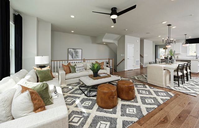 200 Mountain Interval Road 06628, Schaumburg, IL 60193