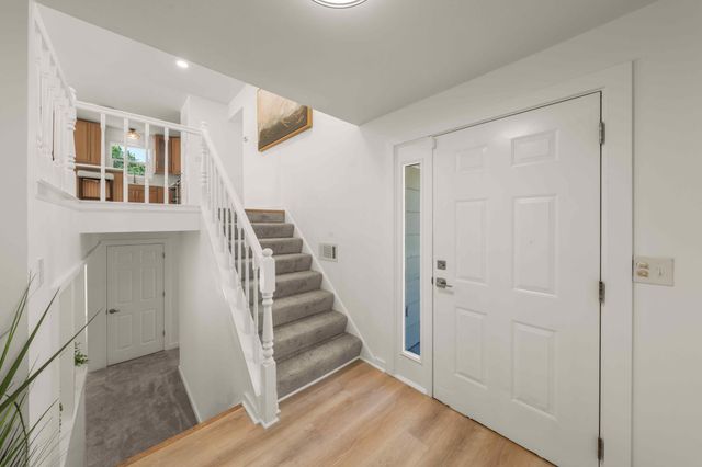 12903 Apple View Lane, Burnsville, MN 55337
