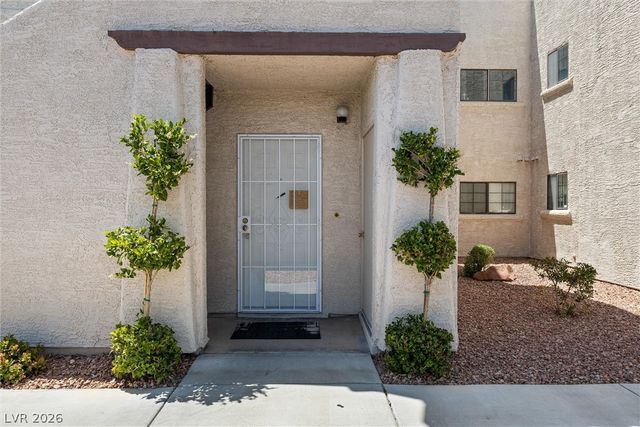 101 Luna Way 110, Las Vegas, NV 89145
