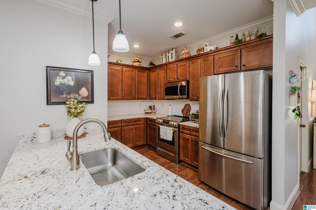 2039 SPRINGFIELD DRIVE, Chelsea, AL 35043