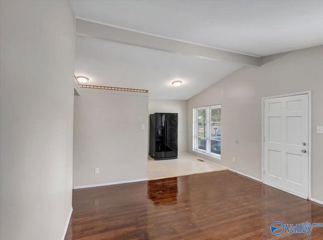 735 W Arbor Drive NW, Huntsville, AL 35811