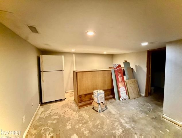 3049 Egleston Avenue, Genesee Twp, MI 48506