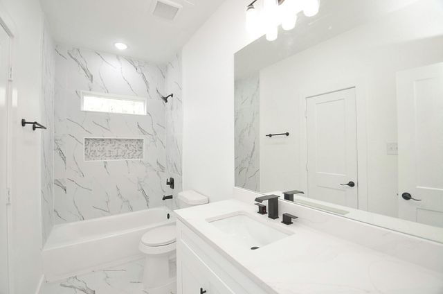 9312 Waller Street, Houston, TX 77012