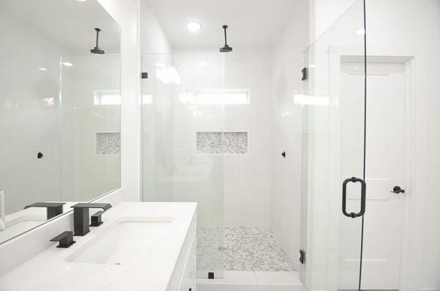 9312 Waller Street, Houston, TX 77012