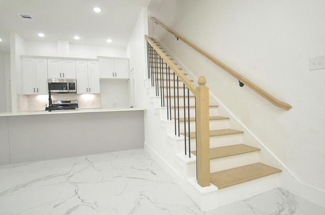 9312 Waller Street, Houston, TX 77012