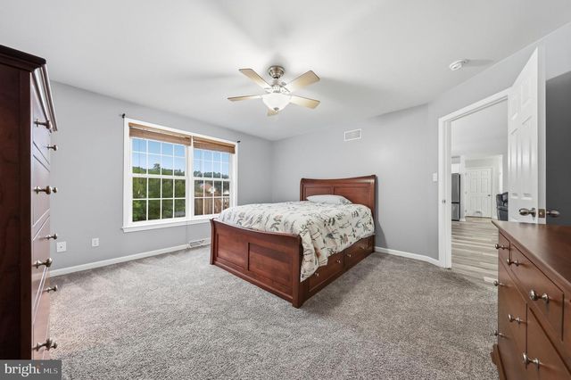204 JADE DRIVE, Chambersburg, PA 17202