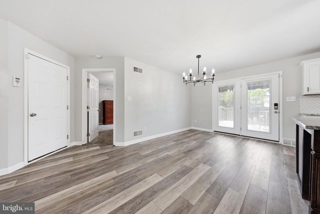 204 JADE DRIVE, Chambersburg, PA 17202