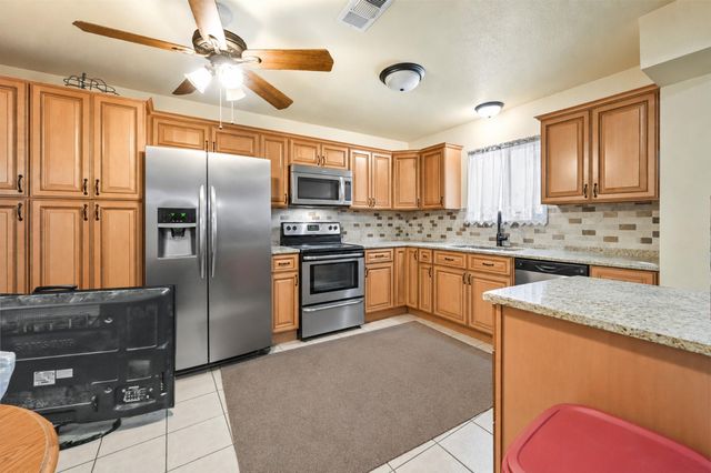 25102 Burrard Street, Spring, TX 77373