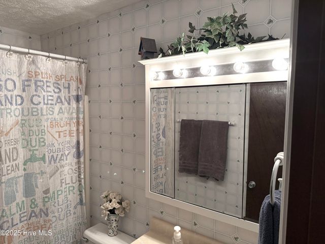 101 Hughes Lane, New Bern, NC 28560