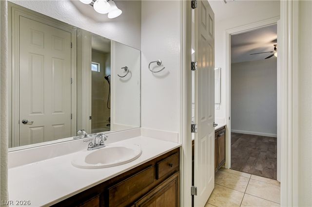 8250 Point Given Street, Las Vegas, NV 89131