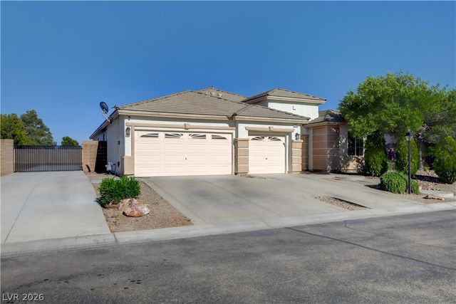 8250 Point Given Street, Las Vegas, NV 89131