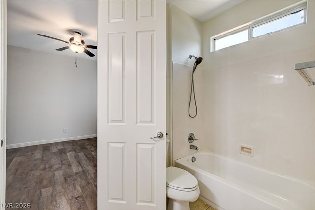 8250 Point Given Street, Las Vegas, NV 89131