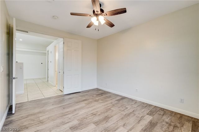 8250 Point Given Street, Las Vegas, NV 89131