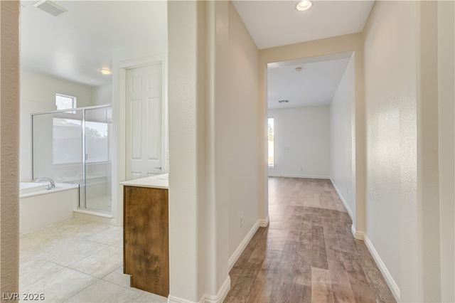 8250 Point Given Street, Las Vegas, NV 89131
