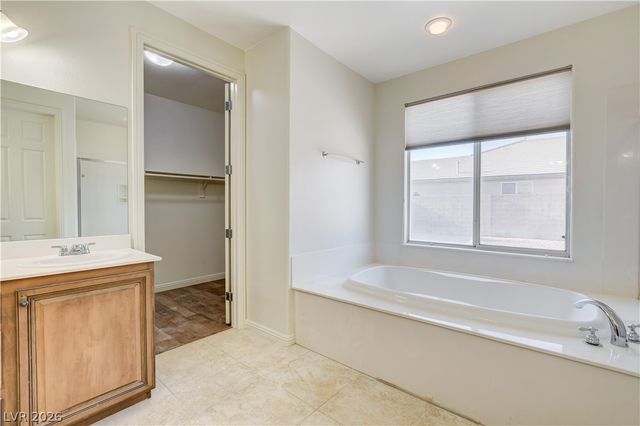 8250 Point Given Street, Las Vegas, NV 89131
