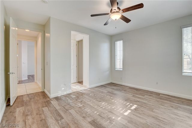 8250 Point Given Street, Las Vegas, NV 89131