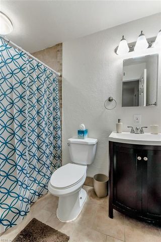 1015 Barclay SQ, Virginia Beach, VA 23451