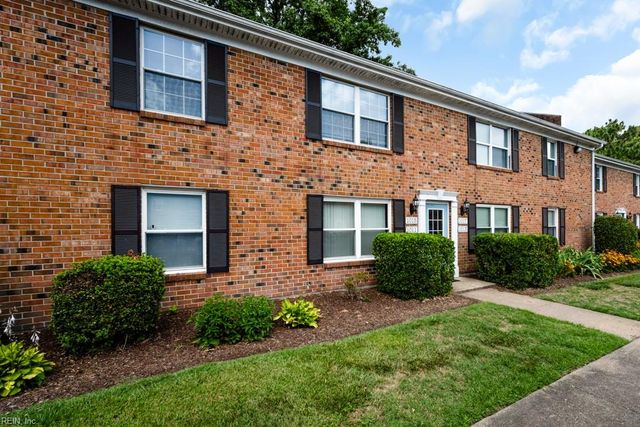1015 Barclay SQ, Virginia Beach, VA 23451