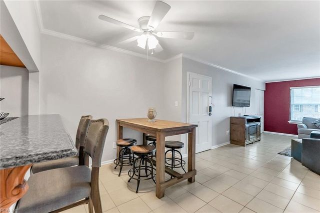 1015 Barclay SQ, Virginia Beach, VA 23451