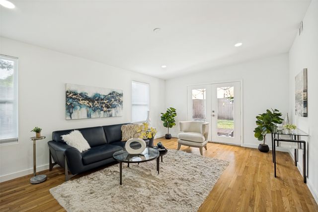 6705 Santa Anita Drive, Dallas, TX 75214